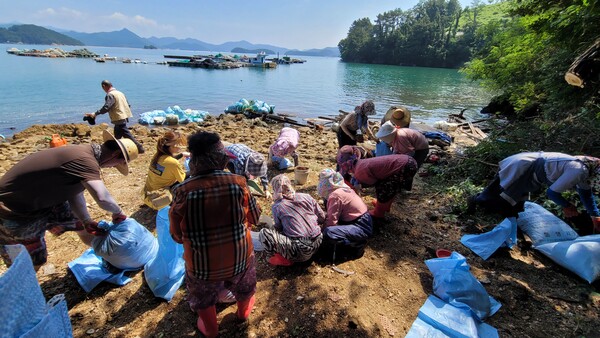 해양쓰레기 정화사업 (산양읍 풍화리 해란마을)